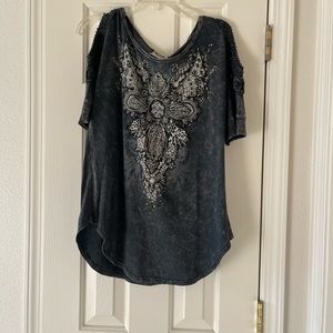 Vocal Brand blingy top. Size Large.
